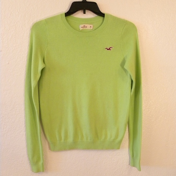 green hollister sweater